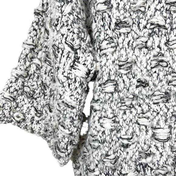 UMGEE Cozy Soft Gray Chunky Knit Oversized Mid Sleeve Sweaters Size Large - Picture 3 of 11